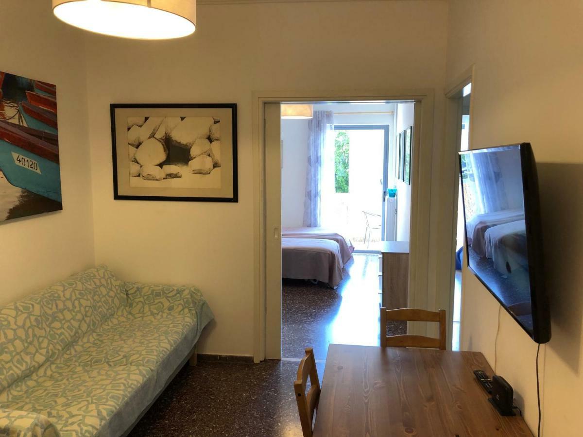 Metaxourgio Spacious Two Bedroom Apartment Афіни Екстер'єр фото